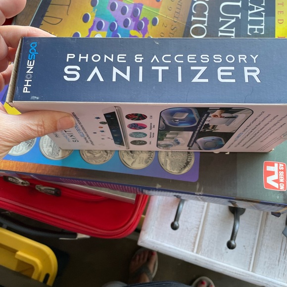 Phone Spa - Phone and Accessory Sanitizer - Picture 7 of 8